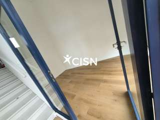Bureaux et commerces 5 pièces