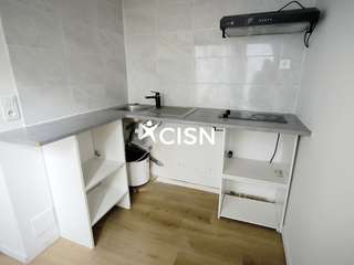 Bureaux et commerces 5 pièces