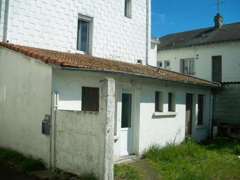 Bureaux et commerces 1 pièce