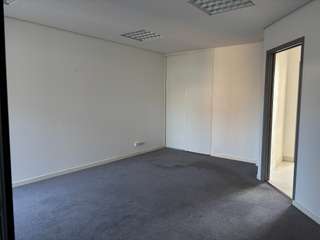 Bureaux et commerces 3 pièces