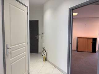 Bureaux et commerces 3 pièces