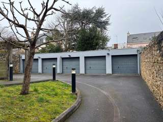 Bureaux et commerces 3 pièces