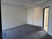 Bureaux et commerces 3 pièces Bureaux et commerces 3 pièces