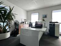 Bureaux et commerces 3 pièces