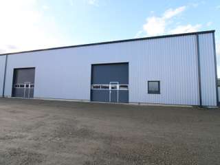 Bureaux et commerces 4 pièces