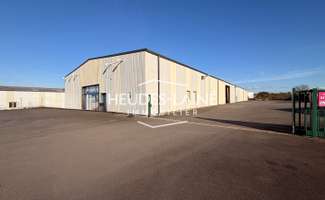Photo Bureaux et commerces Saint-Quentin-sur-le-Homme