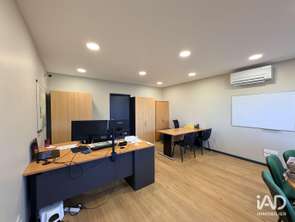 Location Bureaux et commerces 38 m&sup2;Saint-Restitut