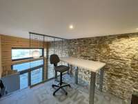 Bureaux et commerces 4 pièces