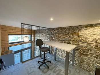 Bureaux et commerces 4 pièces