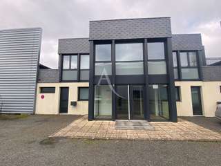 Bureaux et commerces 5 pièces