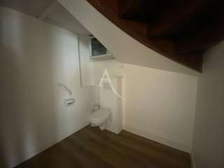 Bureaux et commerces 5 pièces