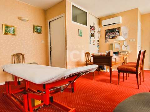 Bureaux et commerces 1 pièce