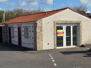 Bureaux et commerces 2 pièces