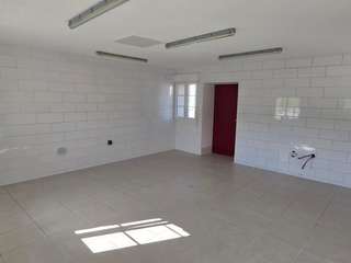 Bureaux et commerces 2 pièces