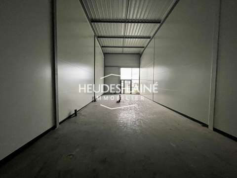 Bureaux et commerces 1 pièce