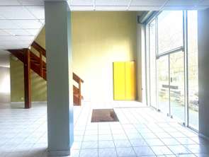 Location Bureaux et commerces 268 m&sup2;Saumur