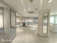 Bureaux et commerces 4 pièces Bureaux et commerces 4 pièces
