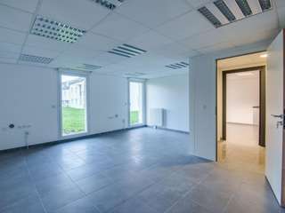 Bureaux et commerces 2 pièces