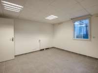 Bureaux et commerces 2 pièces