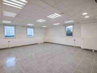 Bureaux et commerces 2 pièces