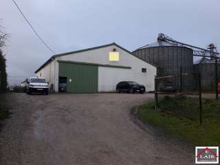 Bureaux et commerces 5 pièces