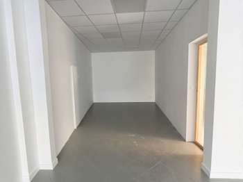 Bureaux et commerces 2 pièces