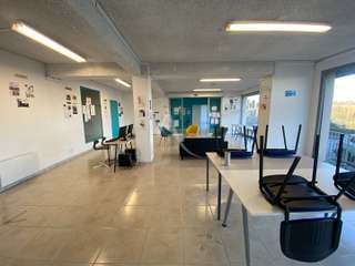 Bureaux et commerces 3 pièces