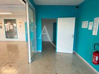 Bureaux et commerces 3 pièces
