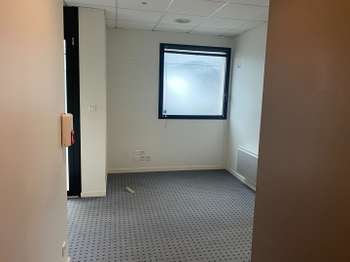 Bureaux et commerces 3 pièces