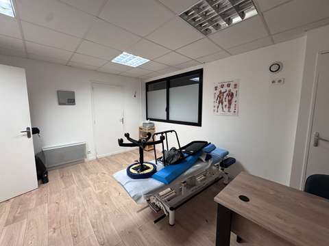 Bureaux et commerces Taden 22