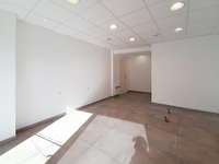 Bureaux et commerces 2 pièces
