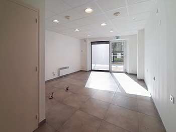 Bureaux et commerces 2 pièces