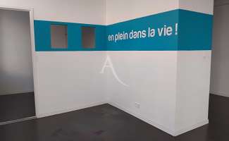 Photo Bureaux et commerces Thouarce