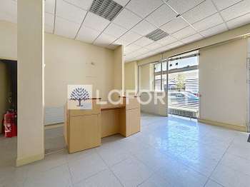 Location Bureaux et commerces 120 m&sup2;Thouars