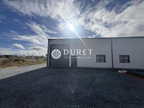 Bureaux et commerces Tillières 49