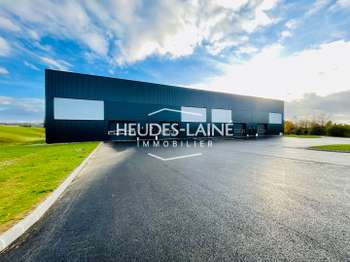 Bureaux et commerces Tirepied-sur-Sée 50