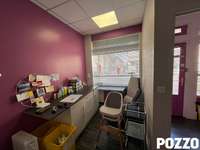 Bureaux et commerces 4 pièces Bureaux et commerces 4 pièces