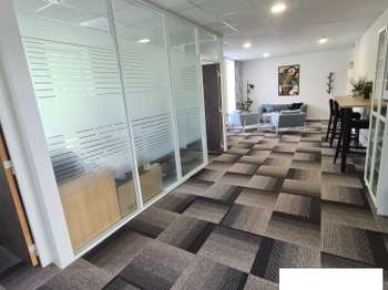 Location Bureaux et commerces 129 m&sup2;Treillières