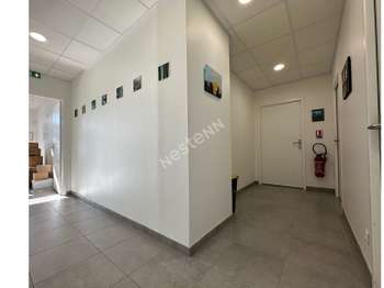 Location Bureaux et commerces 76 m&sup2;Trélazé