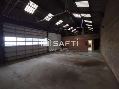 Bureaux et commerces 4 pièces