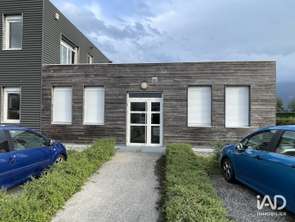 Location Bureaux et commerces 112 m&sup2;Tullins