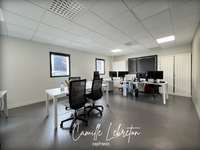 Bureaux et commerces 3 pièces