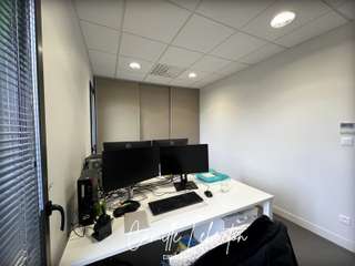 Bureaux et commerces 3 pièces