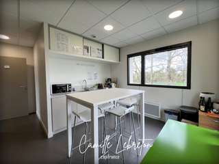 Bureaux et commerces 3 pièces