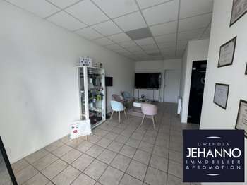 Bureaux et commerces 2 pièces