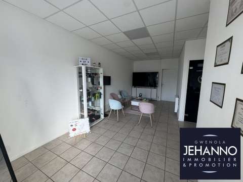 Bureaux et commerces 2 pièces