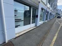 Bureaux et commerces 2 pièces