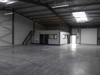 Location Bureaux et commerces 330 m&sup2;Venansault