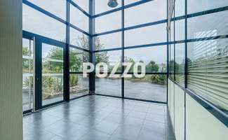 Photo Bureaux et commerces Verson