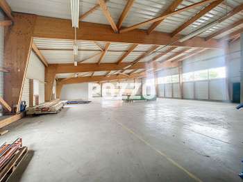 Bureaux et commerces 9 pièces